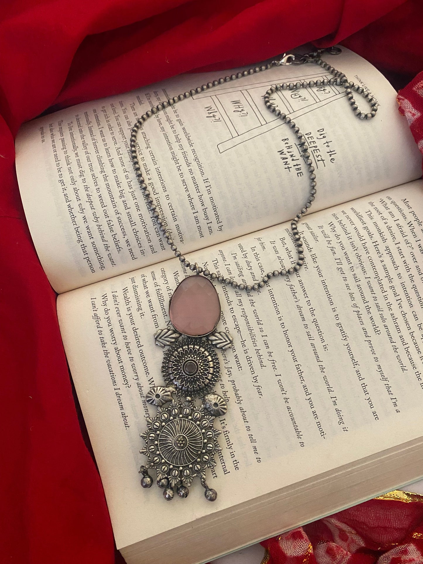 TIE CHAIN NECKLACE Gehnacollections