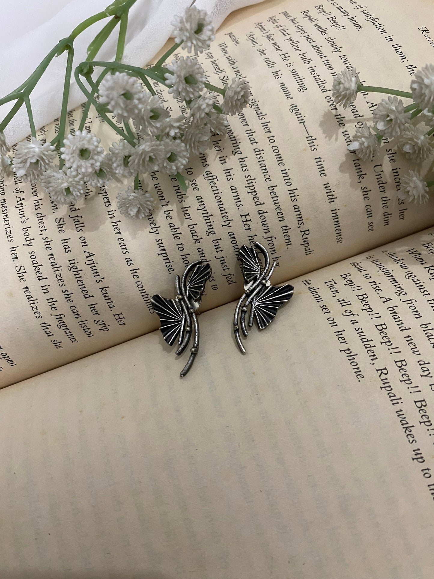 BUTTERFLY STUDS Gehnacollections