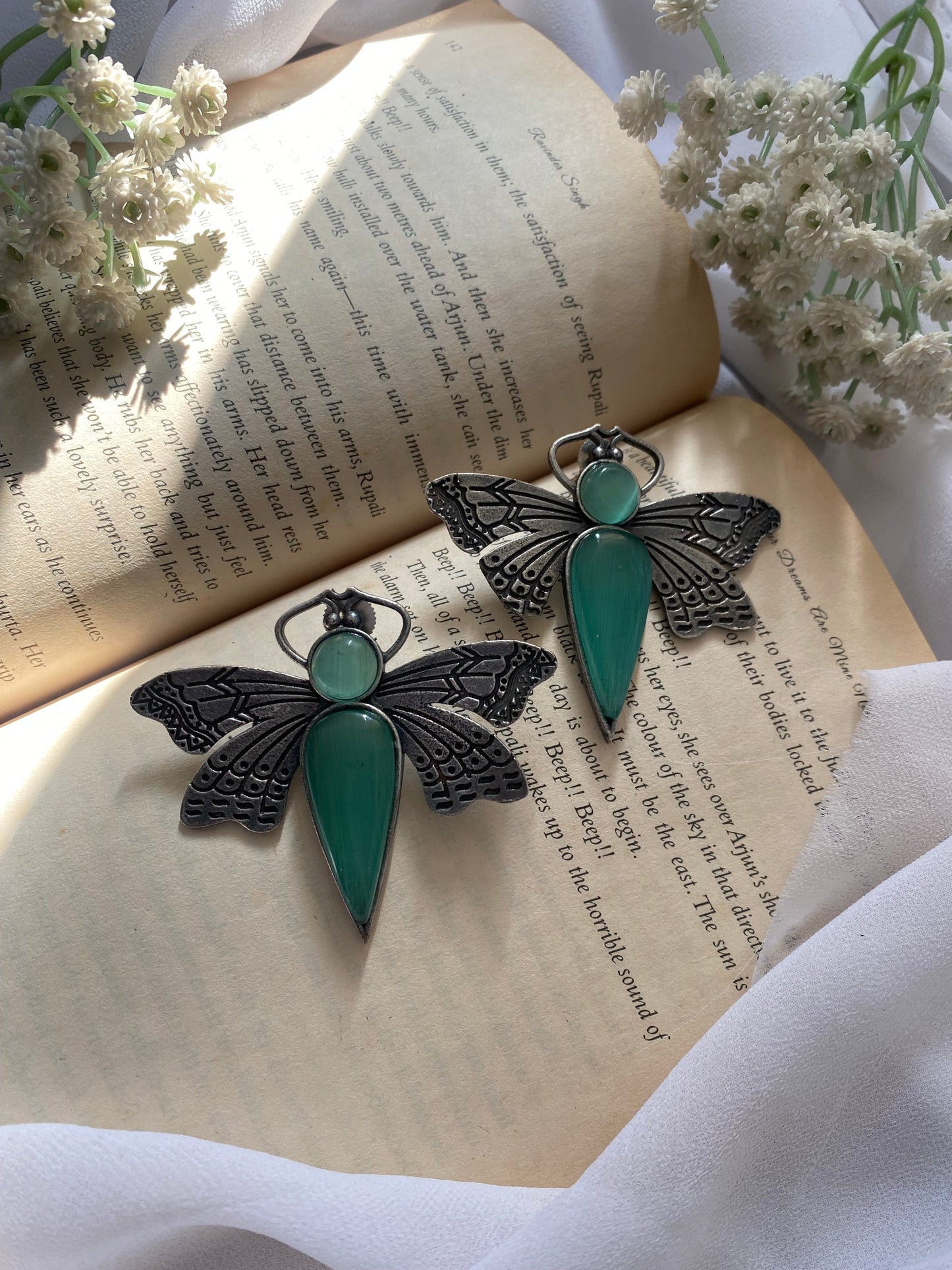 BUTTERFLY MONALISHA STONE STUDS Gehnacollections