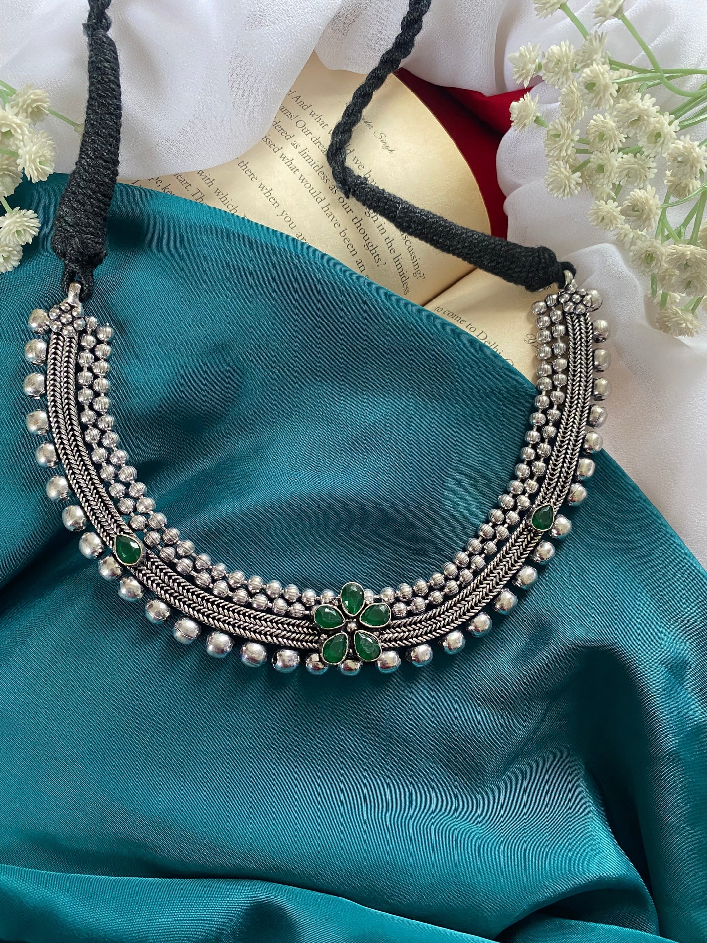 AVANSHI CHOKER Gehnacollections