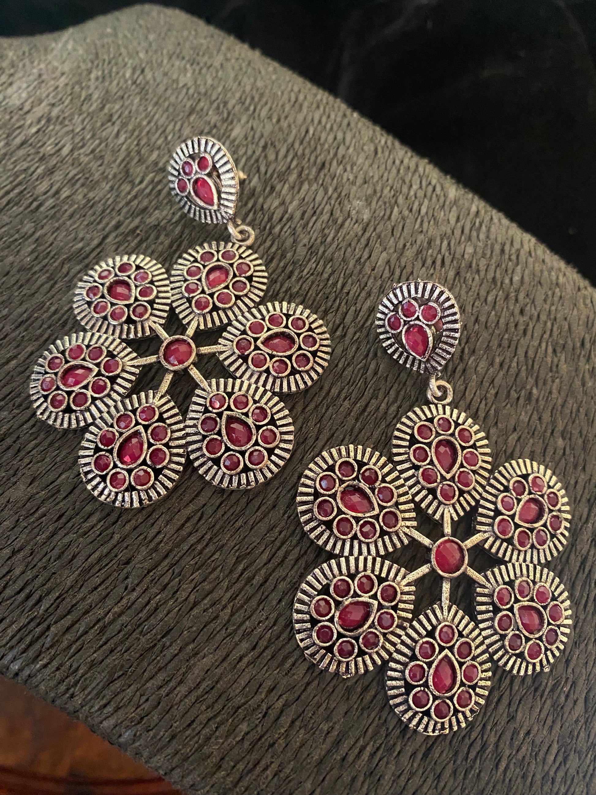 AMIKAA EARRINGS Gehnacollections