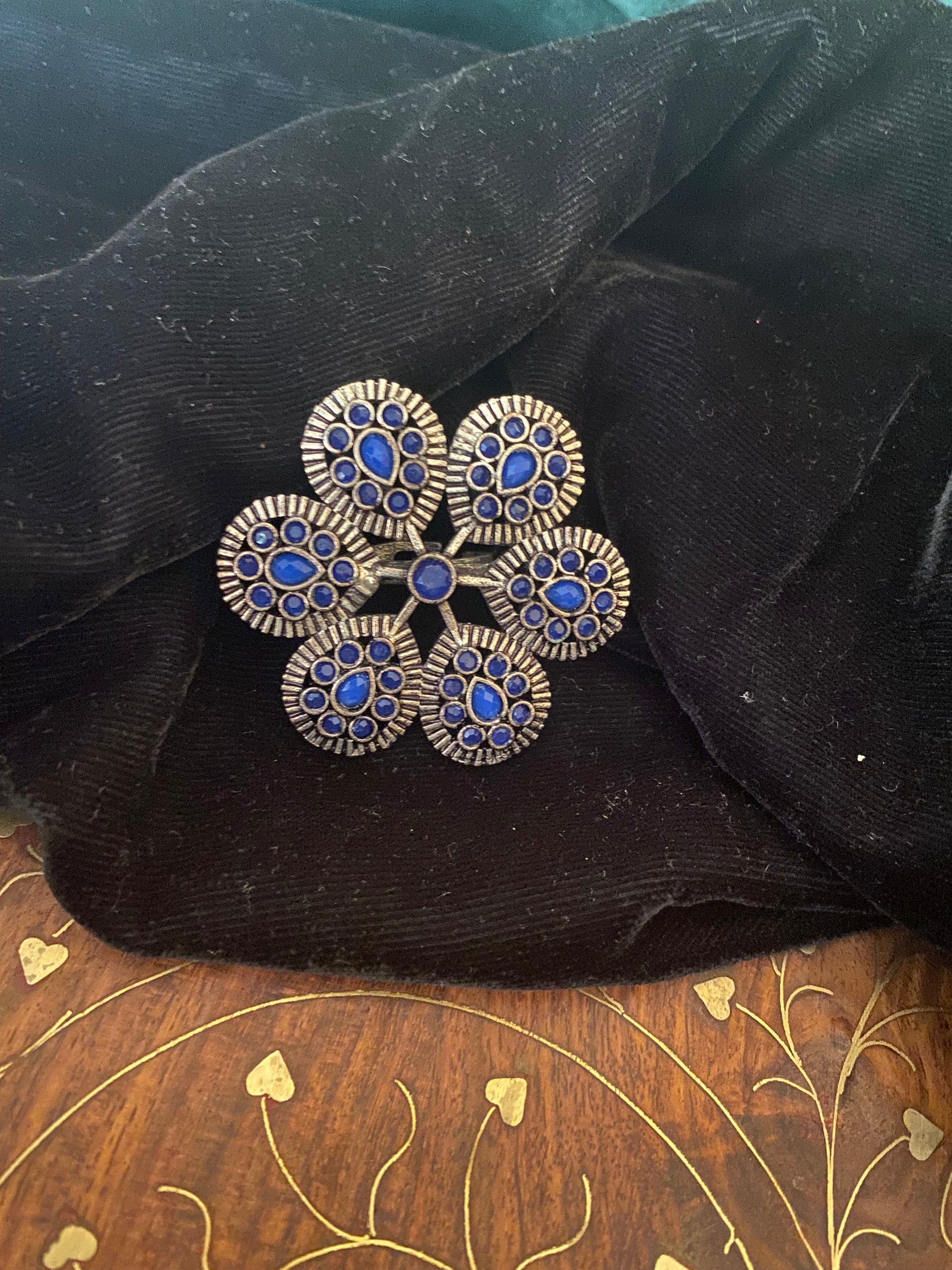 FLOWER JUMBO RING Gehnacollections