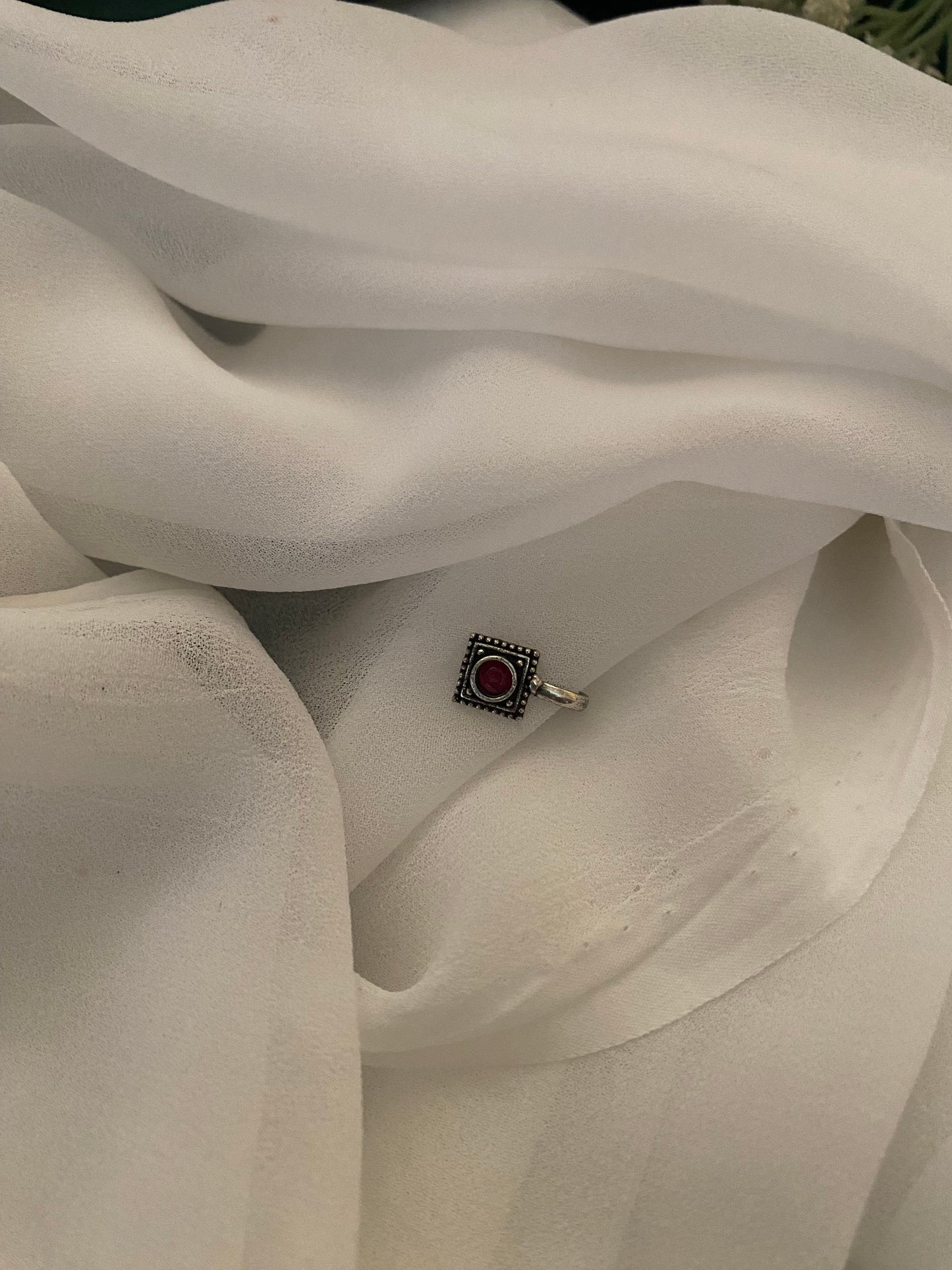 CLIP ON NOSEPIN Gehnacollections