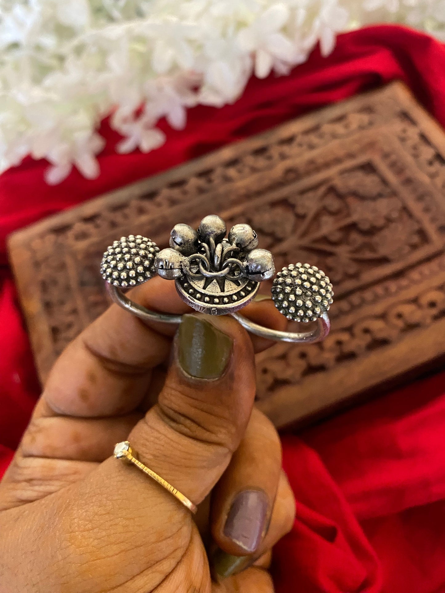 ASHIMA GHUNGHROO RING Gehnacollections