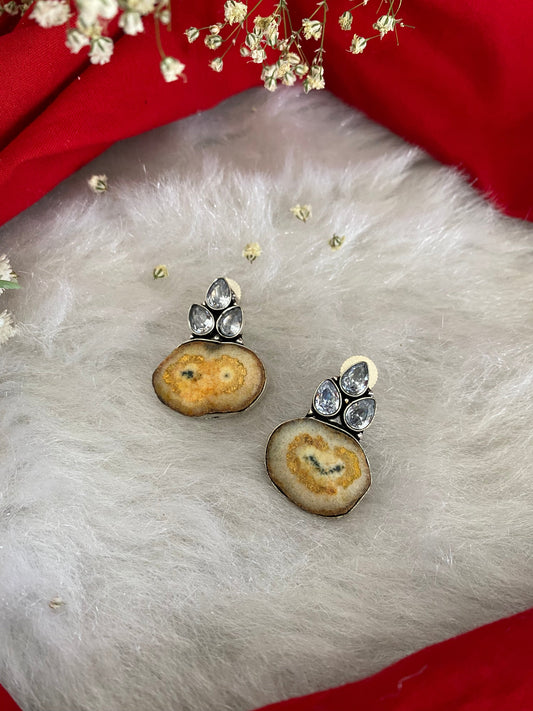 UNFINISHED STONE STUDS Gehnacollections