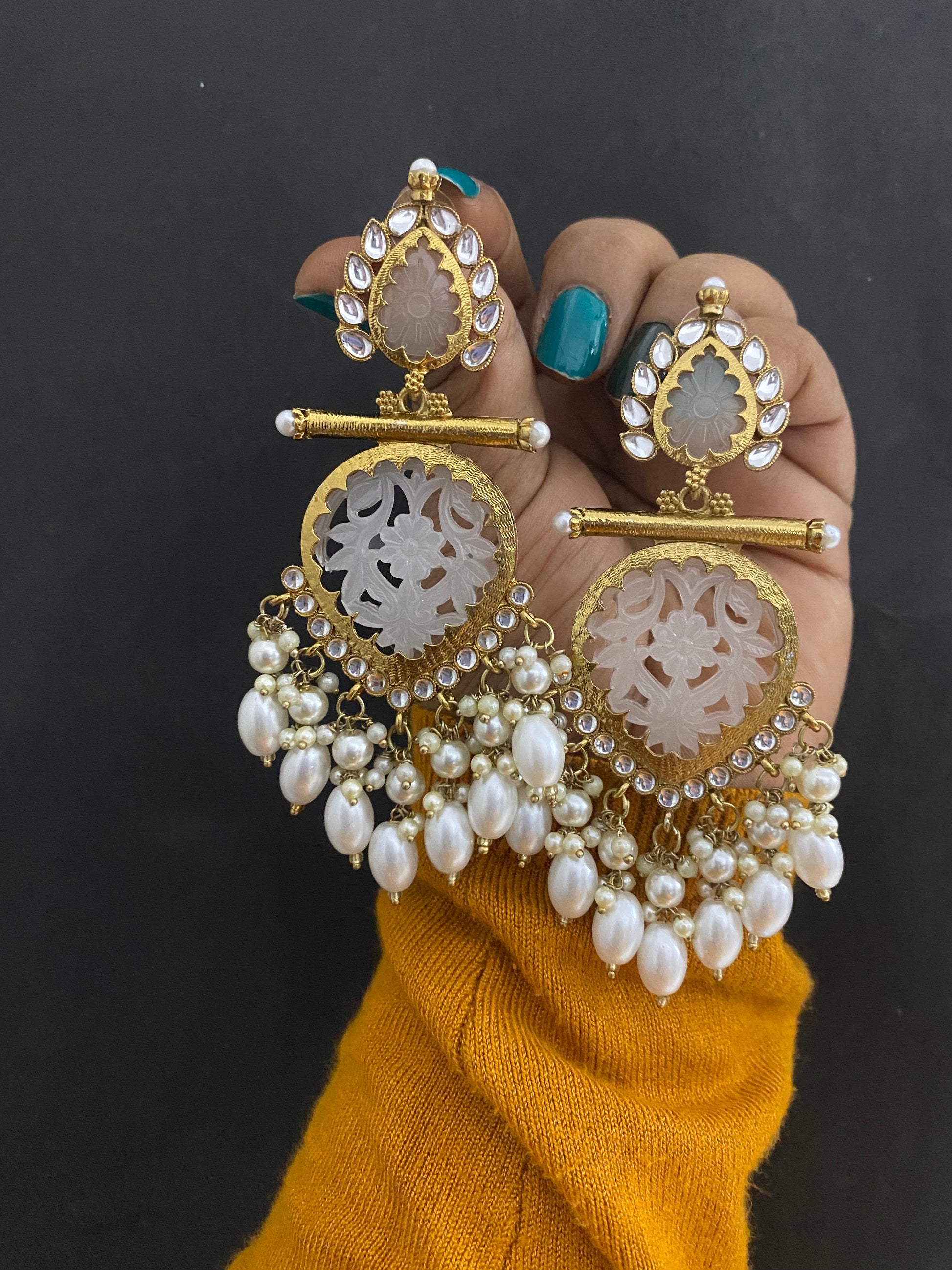 KARISHMA CHANDBALI Gehnacollections