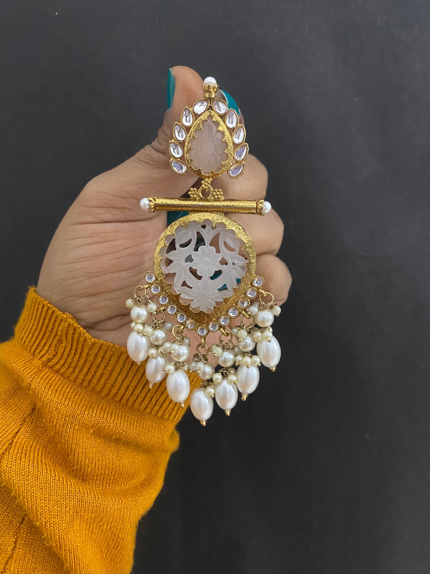 KARISHMA CHANDBALI Gehnacollections