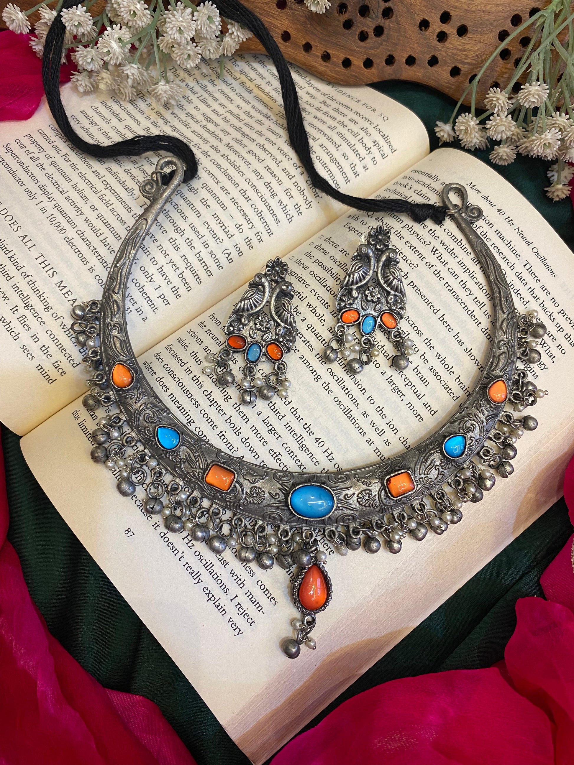 AVANSHI HASLI SET Gehnacollections