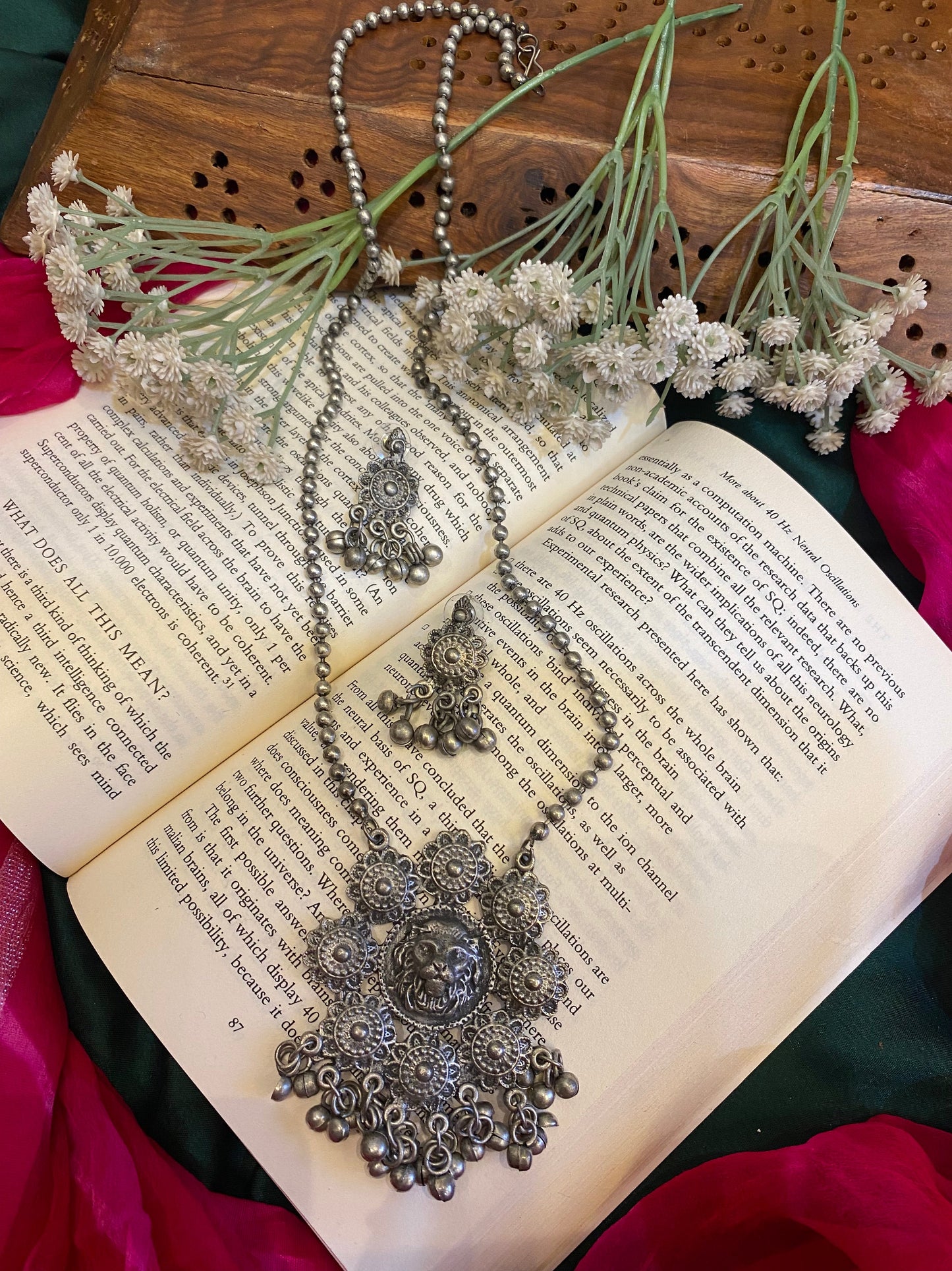 Tiger long chain necklace set Gehnacollections