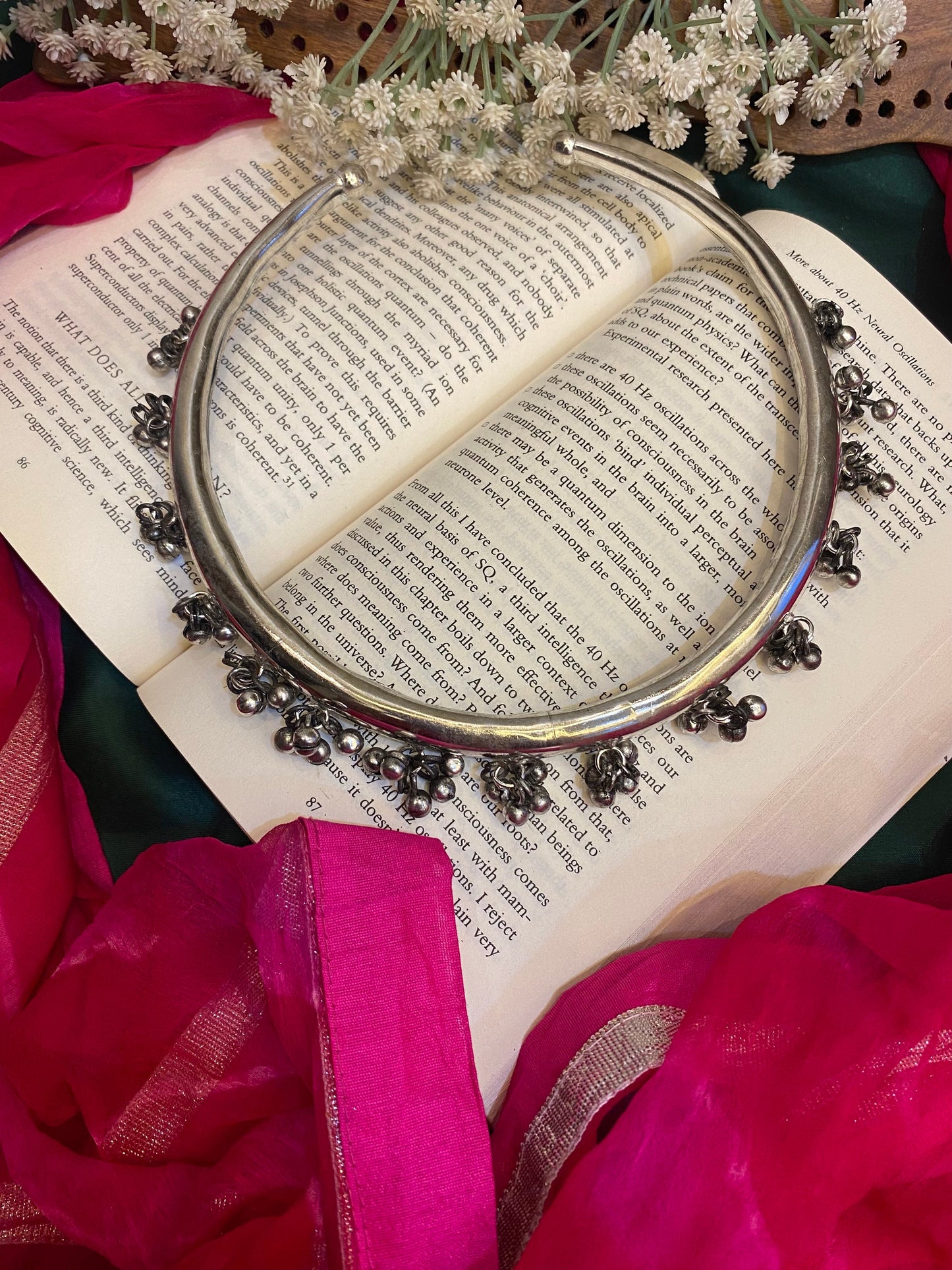 GHUNGHROO HASLI Gehnacollections