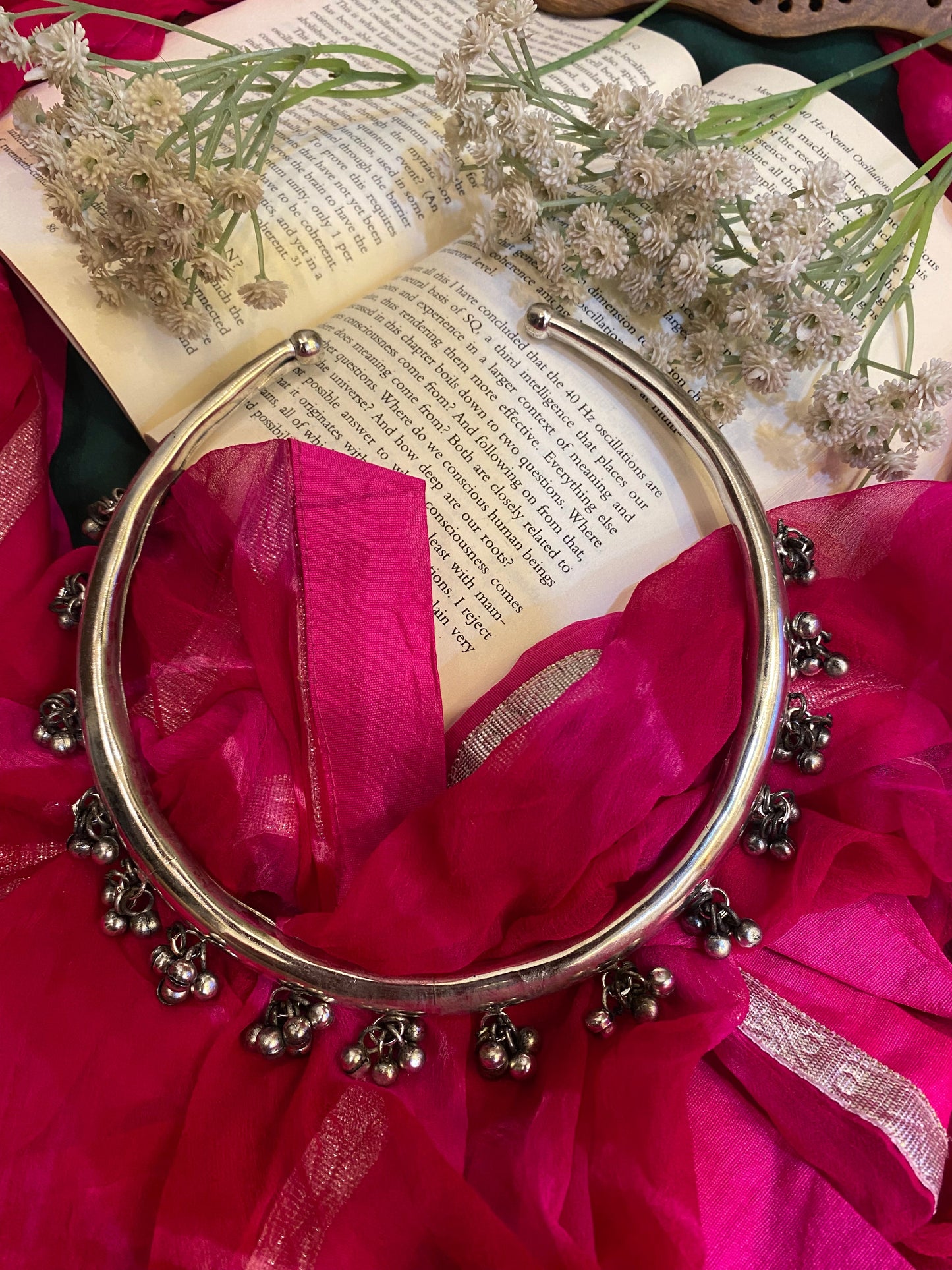 GHUNGHROO HASLI Gehnacollections