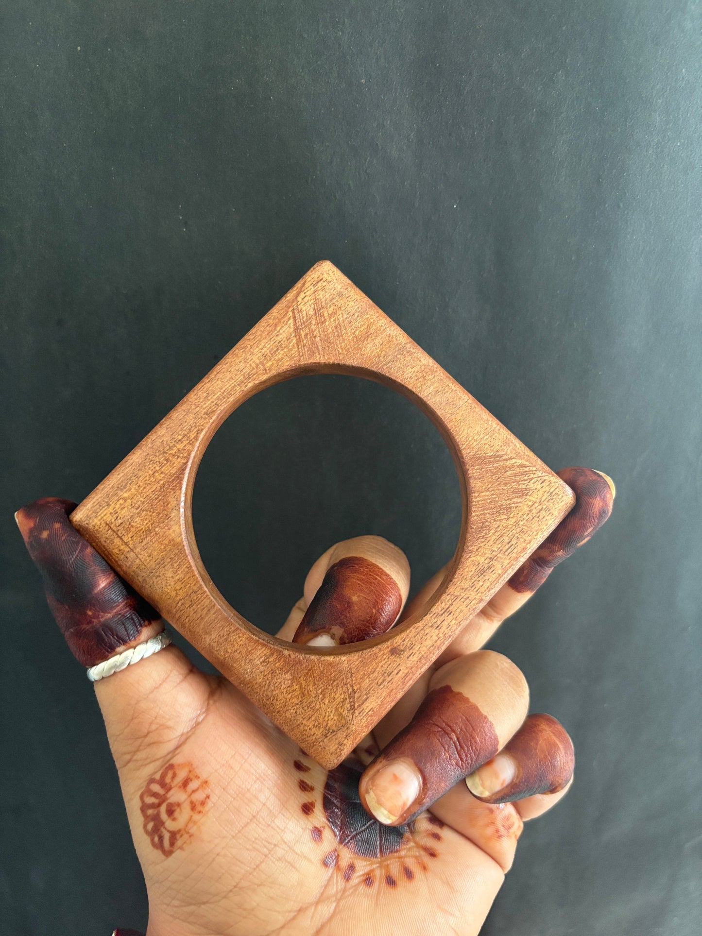 WOODEN KADA Gehnacollections