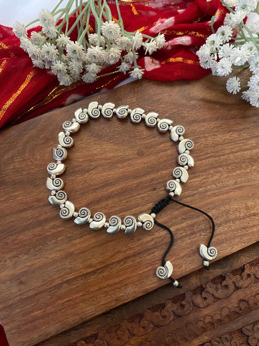 SNAIL NAZARIYA Gehnacollections