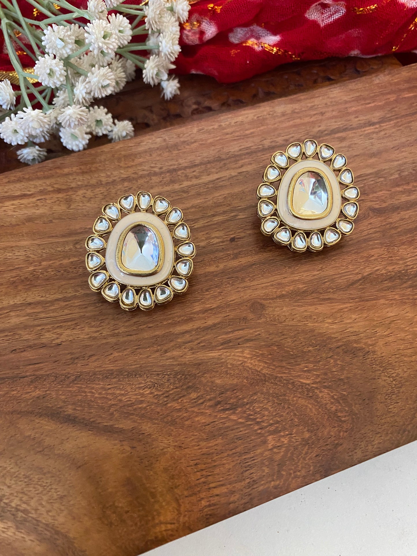 ROMANA STUDS Gehnacollections