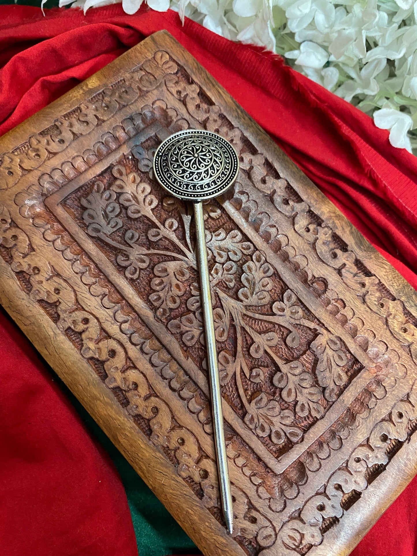 HAIR BUN CLIP Gehnacollections