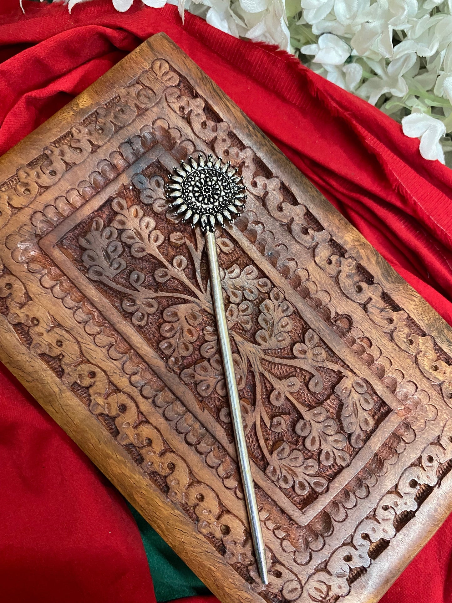 HAIR BUN CLIP Gehnacollections