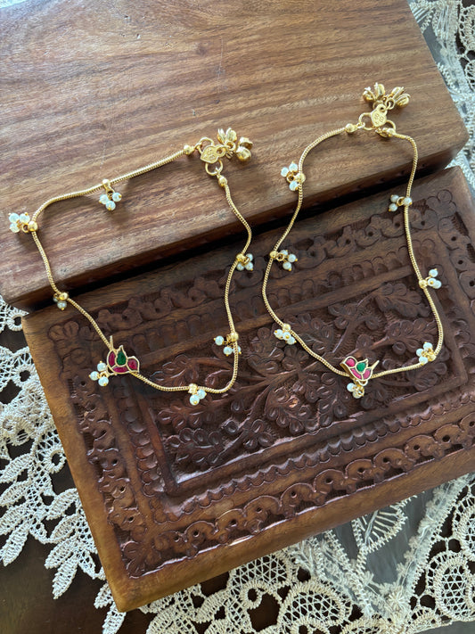 Payal/Anklets Gehnacollections