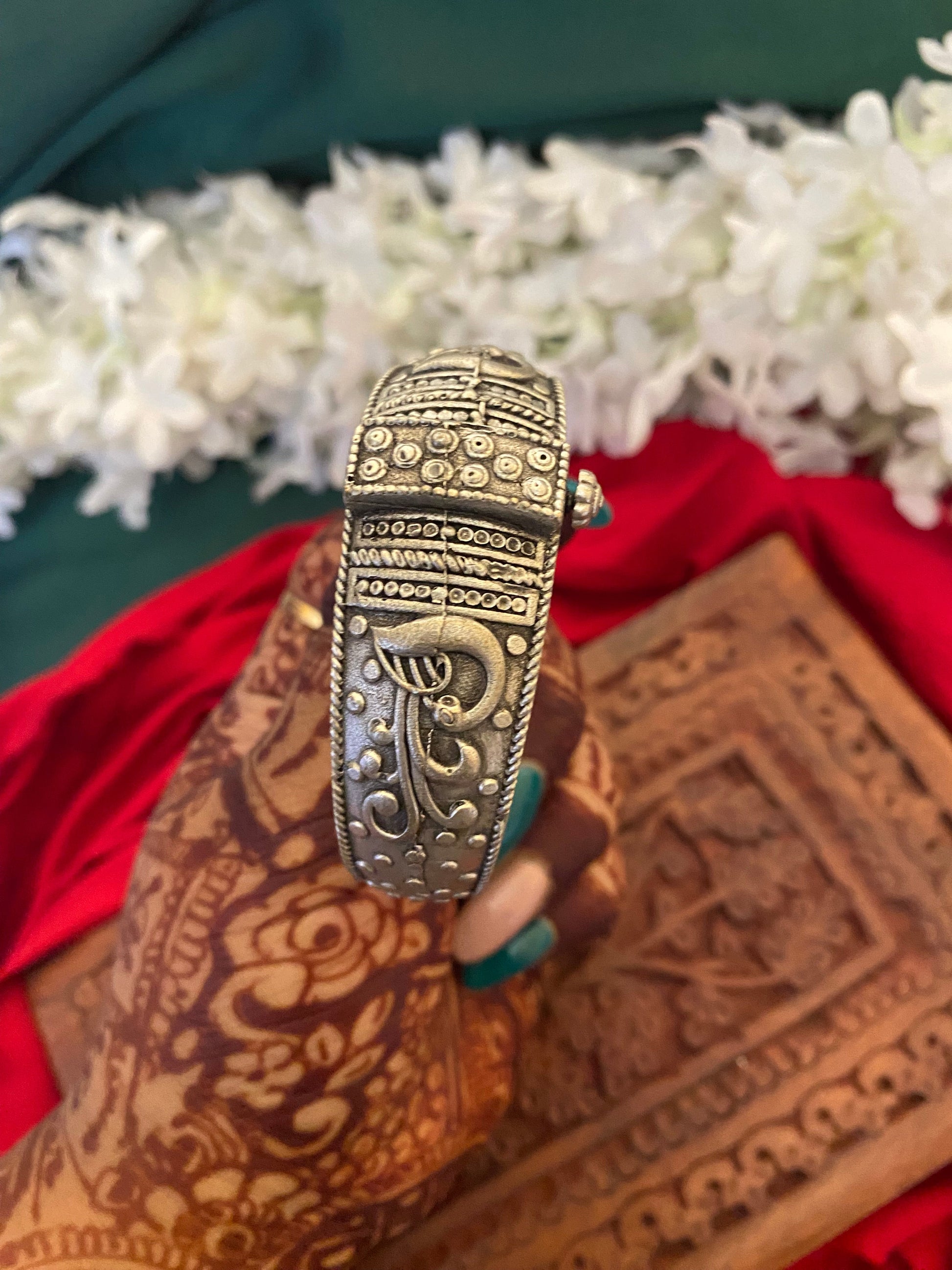 SUMAIRA KADA Gehnacollections