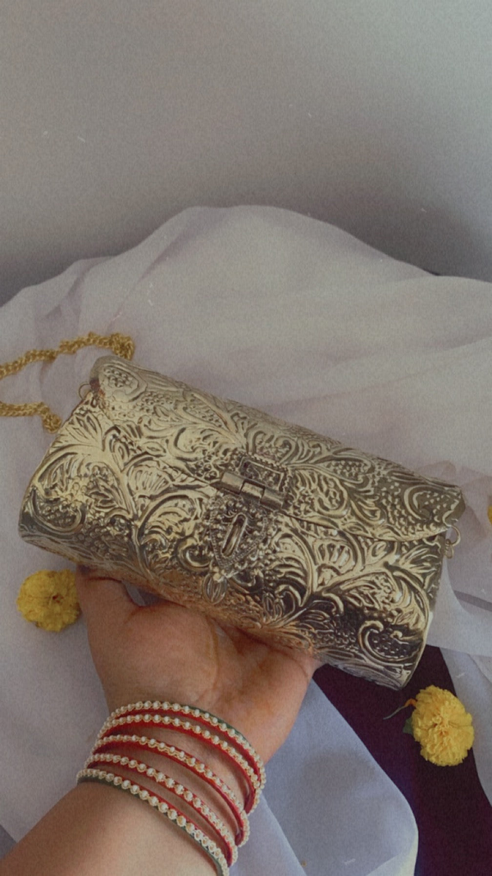 BATUA Gehnacollections