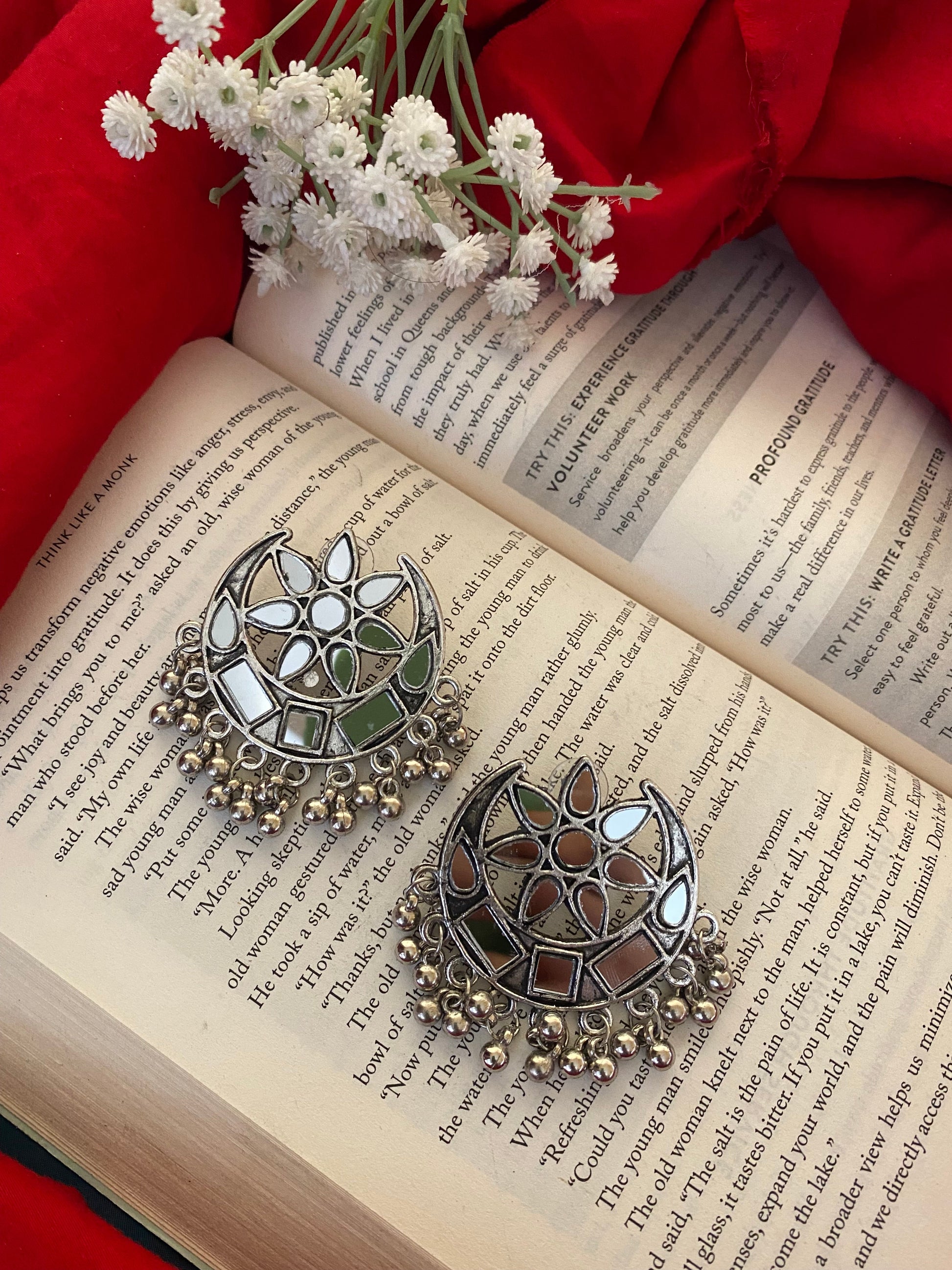 SEESH STUDS Gehnacollections