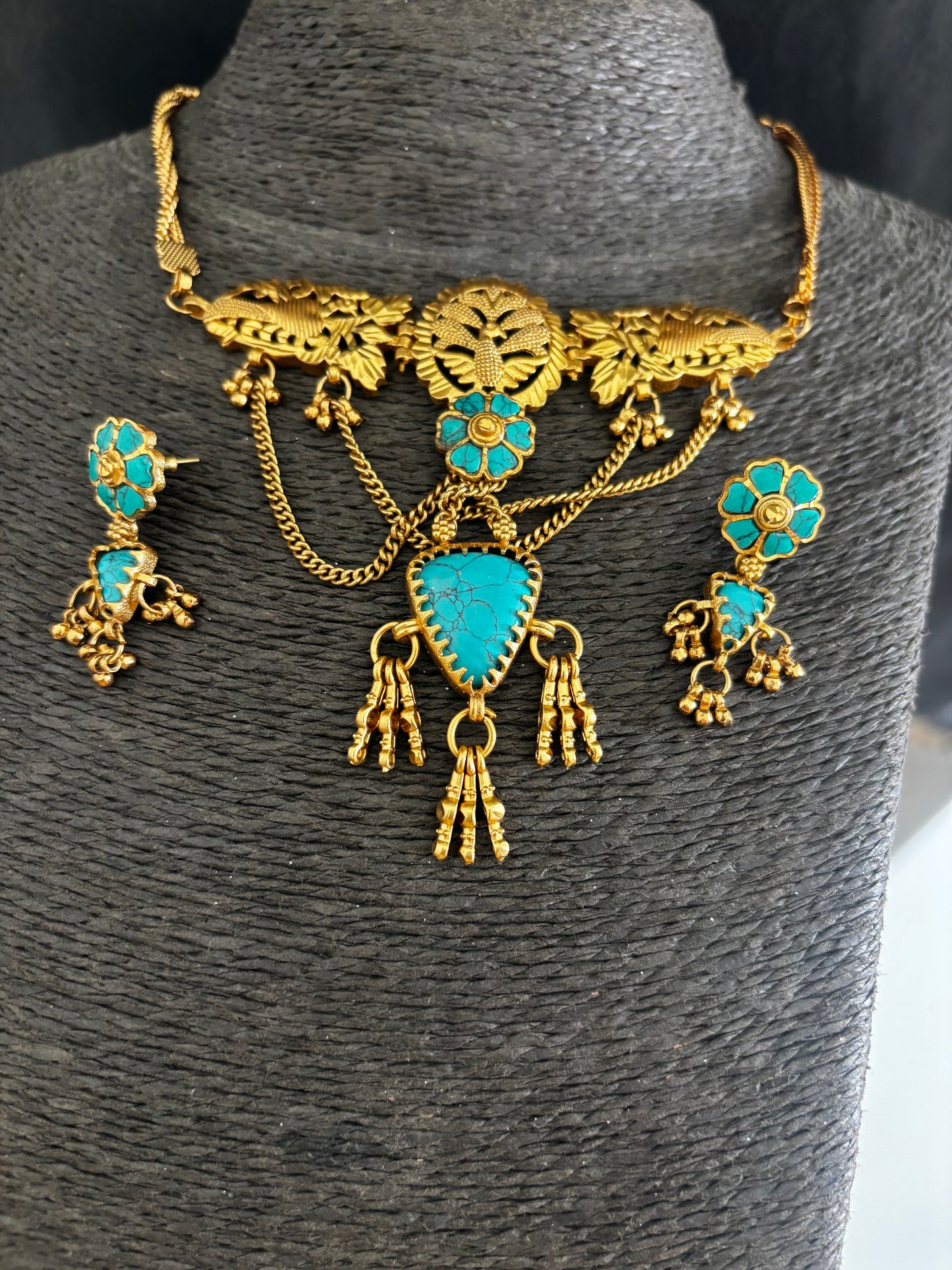 Oorvi Necklace Set Gehnacollections