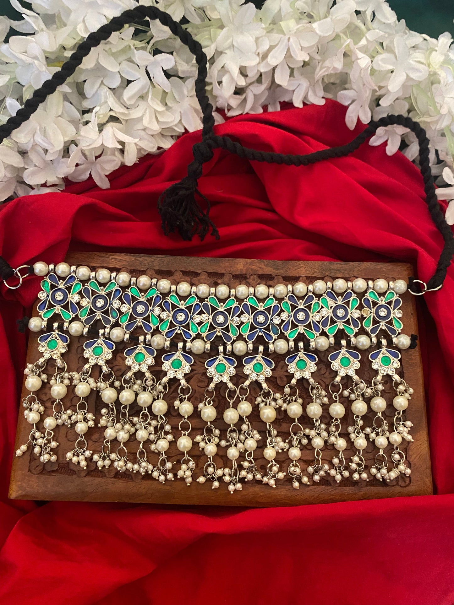 Aashana Choker Gehnacollections