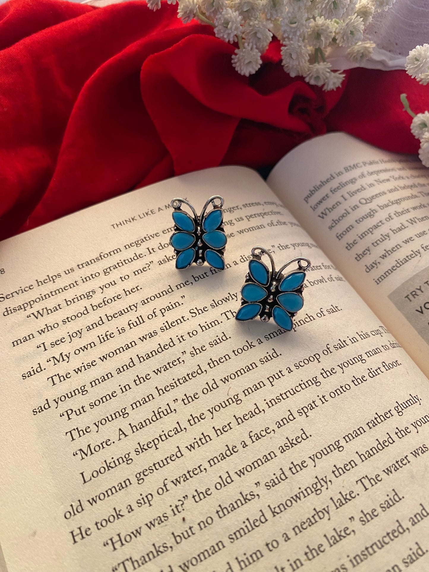 TITLI STUDS Gehnacollections