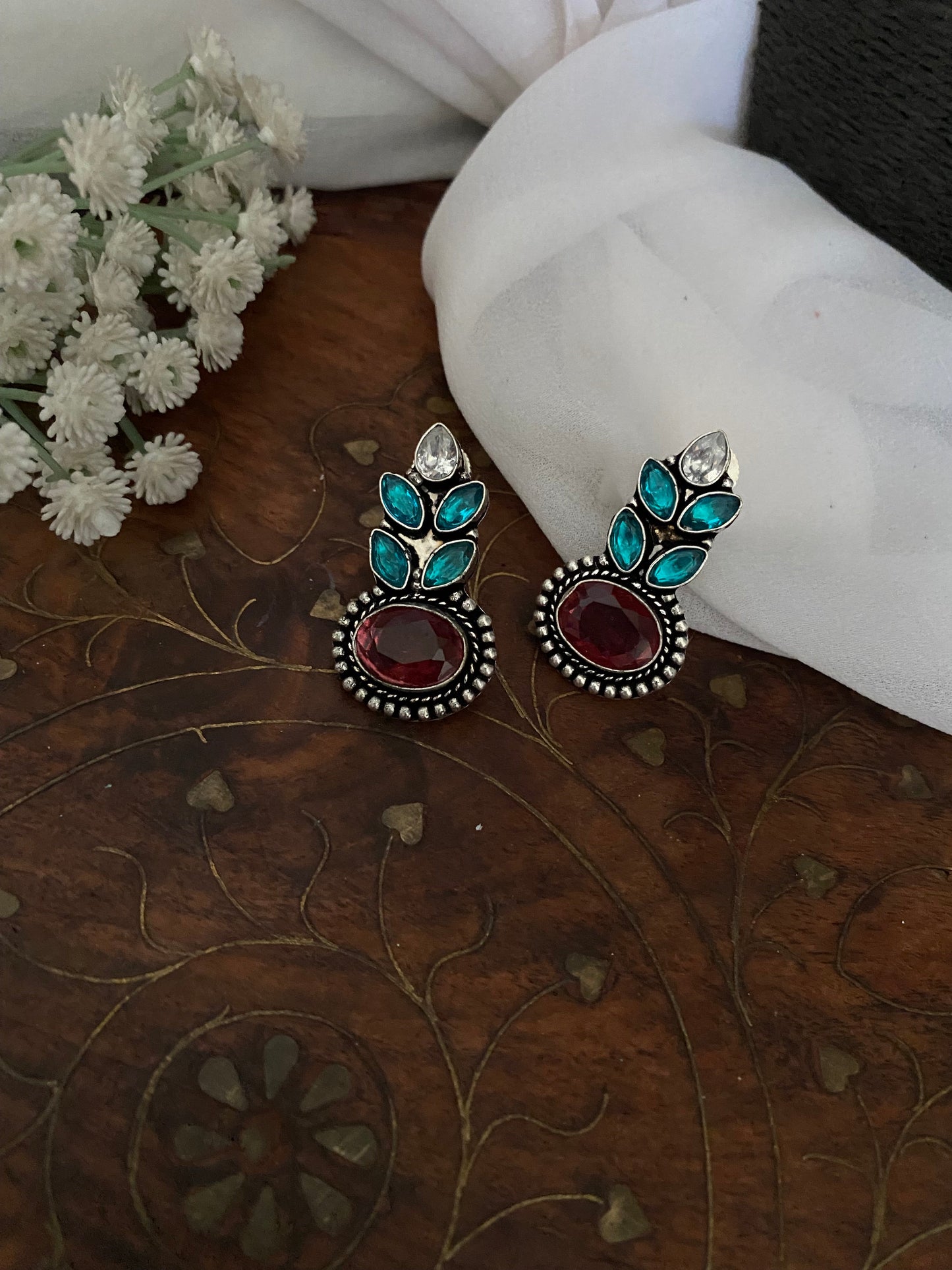 PRISHA STUDS Gehna Collections