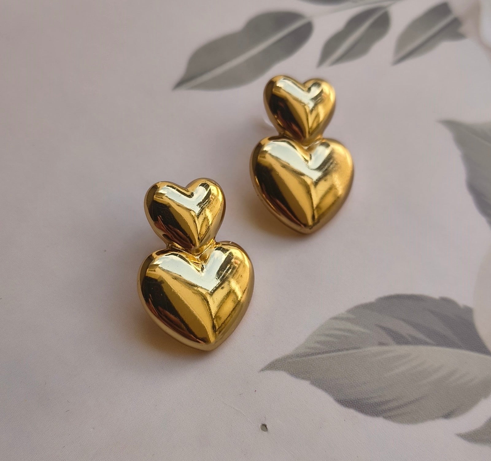 LOVE ANTI TARNISH STUDS Gehnacollections