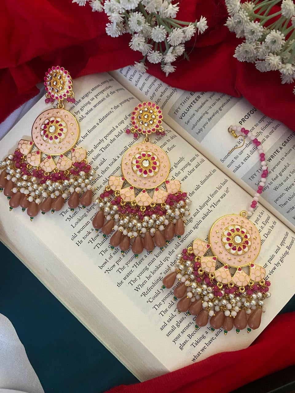 MENAKA CHANDBALI AND MAANGTIKA Gehnacollections