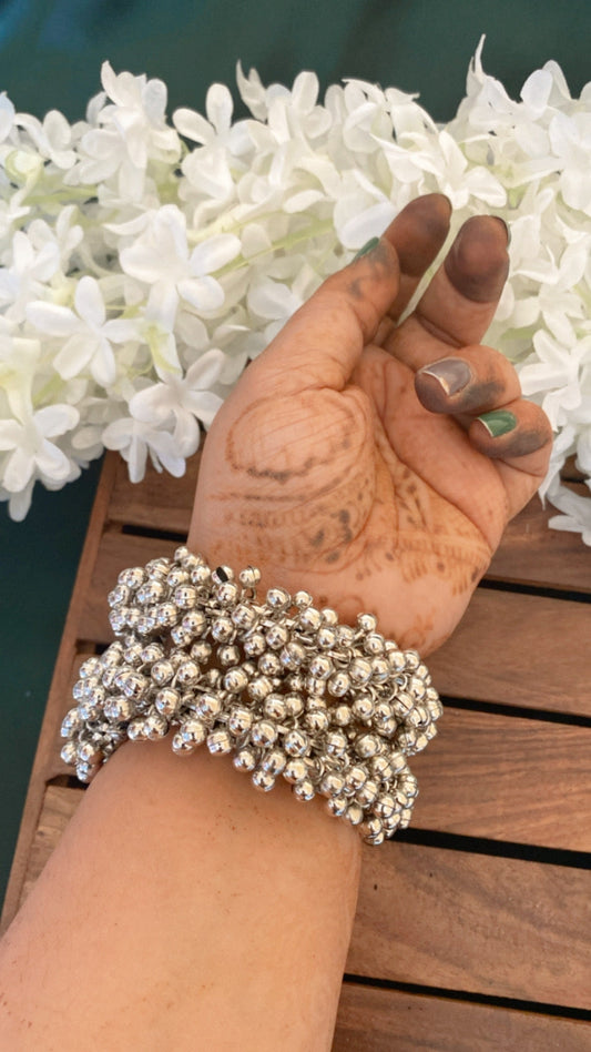 SILVER POLISH BANJARAN GHUNGHROO BRACELET Gehna Collections