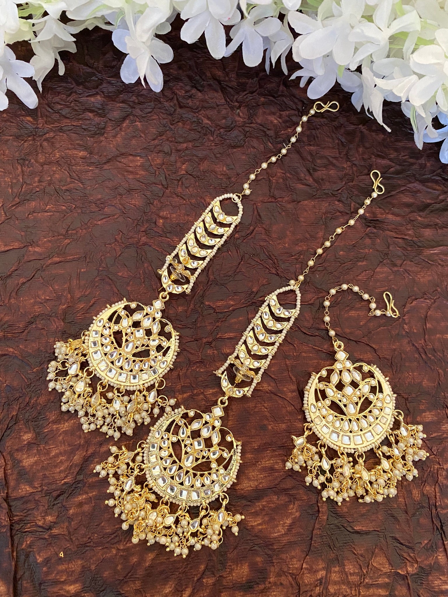 ANSHIKA EARRINGS AND MAANGTIKA WITH SAHARA Gehna Collections