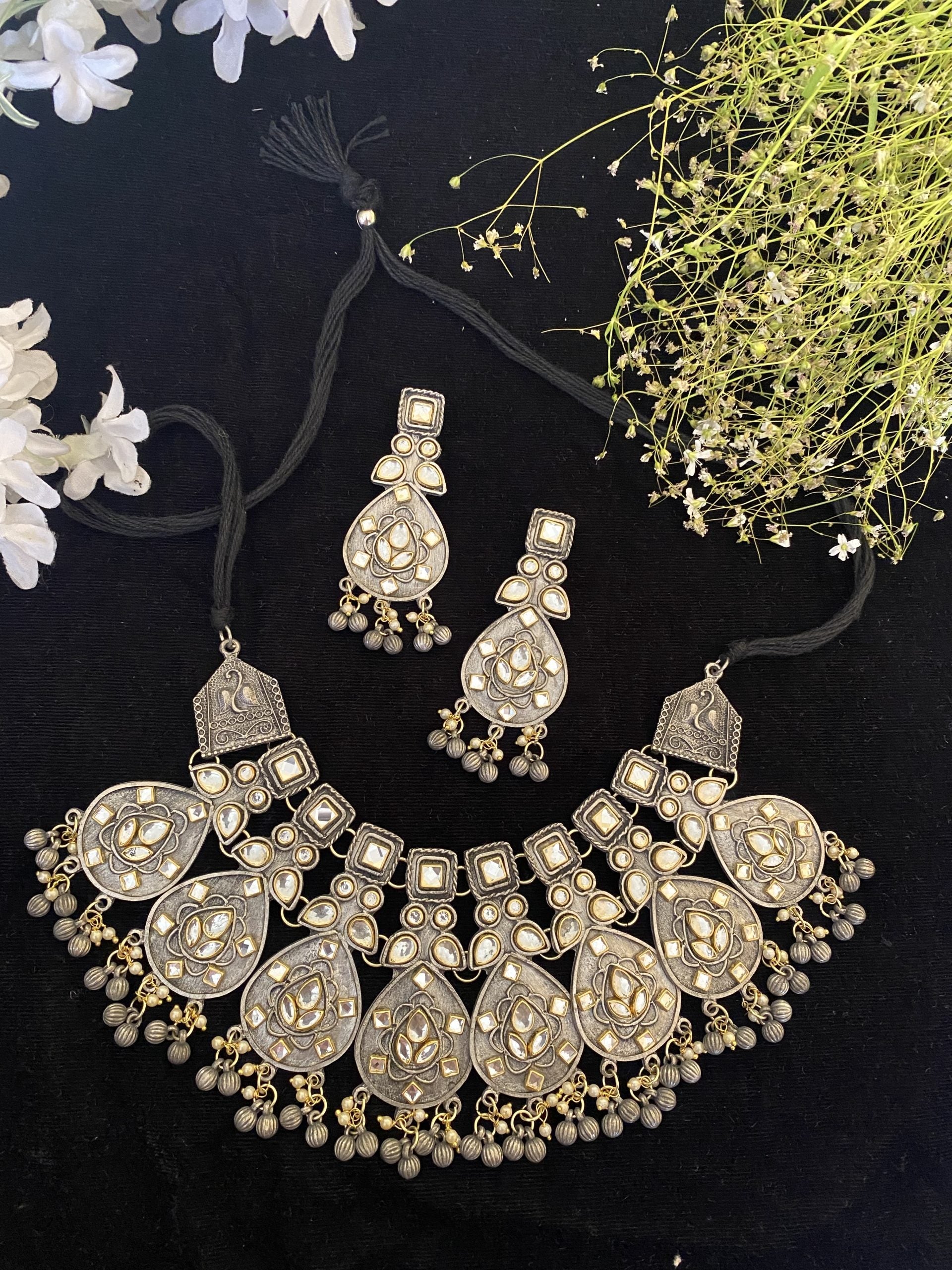 BHUVI NECKLACE SET Gehna Collections