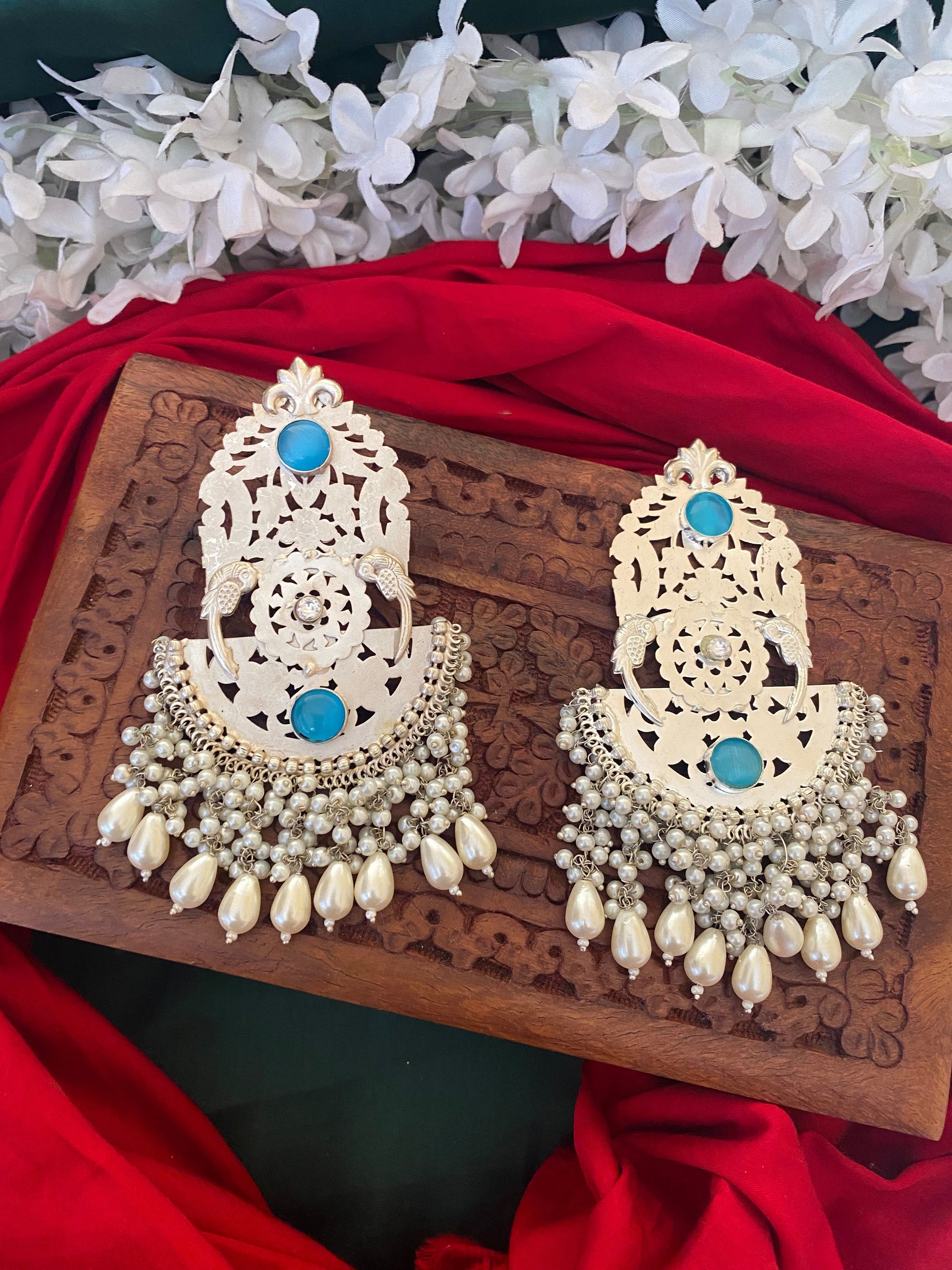 MEERA CHANDBALI Gehnacollections