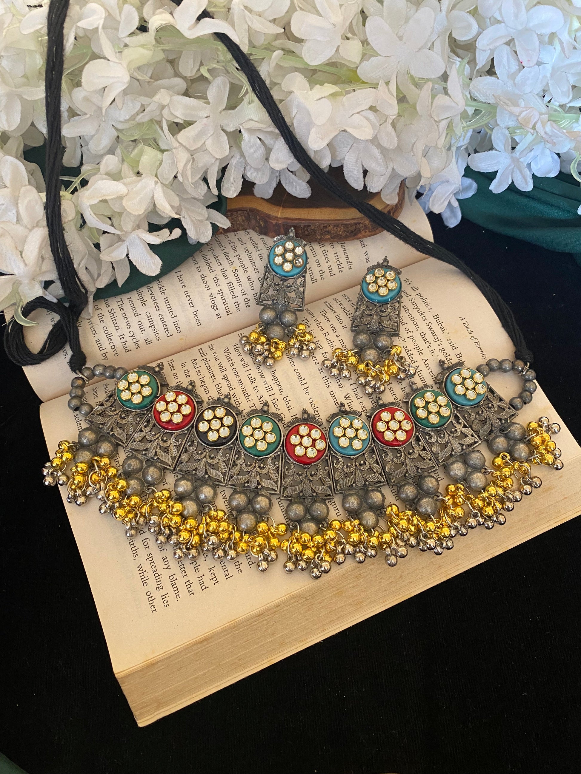 Urvi Choker Set Gehnacollections