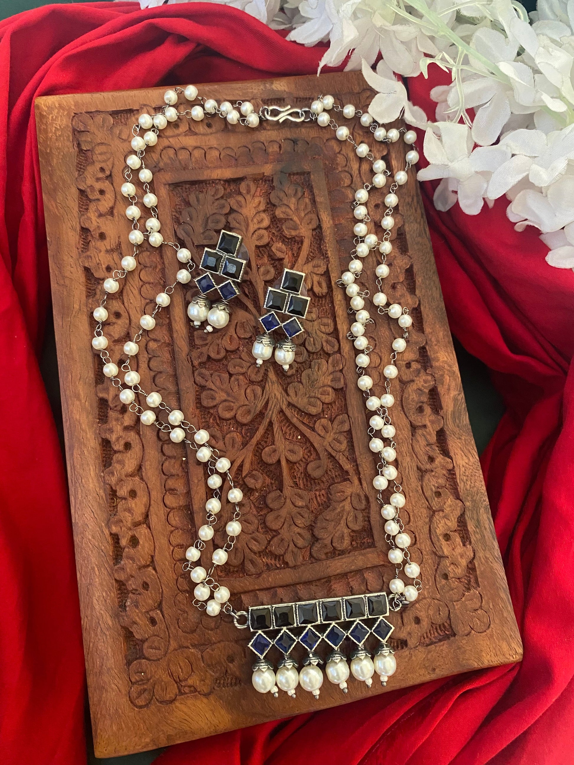 AKIRA MANGALSUTRA SET Gehnacollections