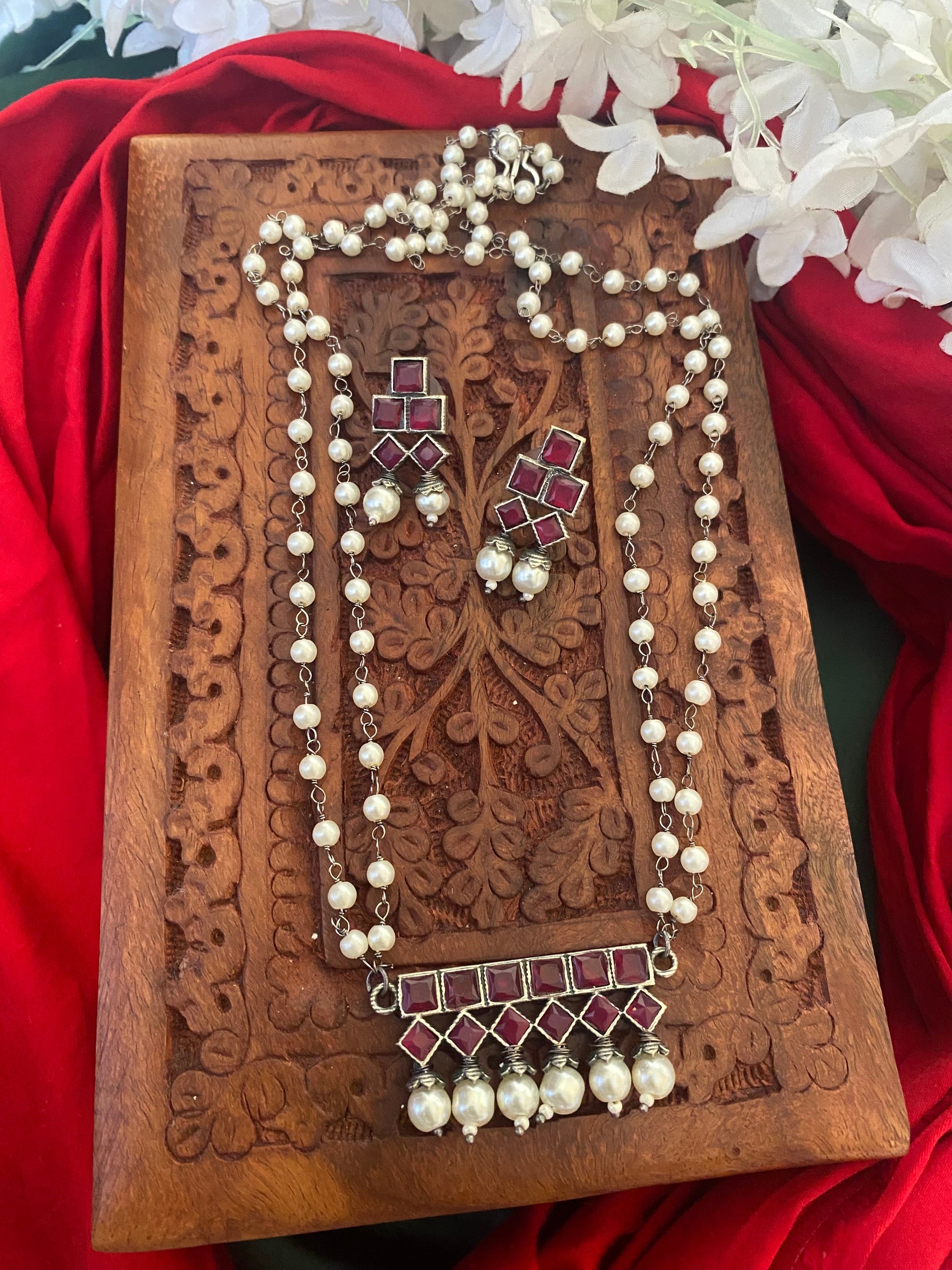 AKIRA MANGALSUTRA SET Gehnacollections