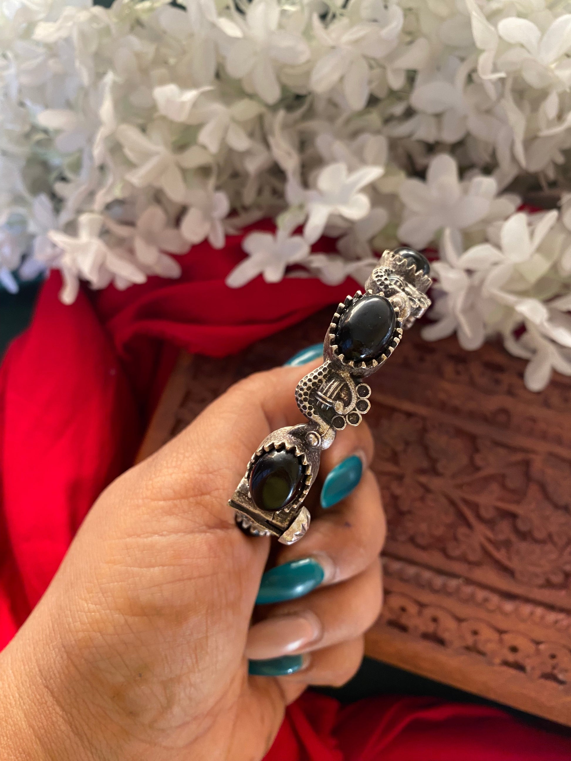 ALEENA KADA Gehnacollections