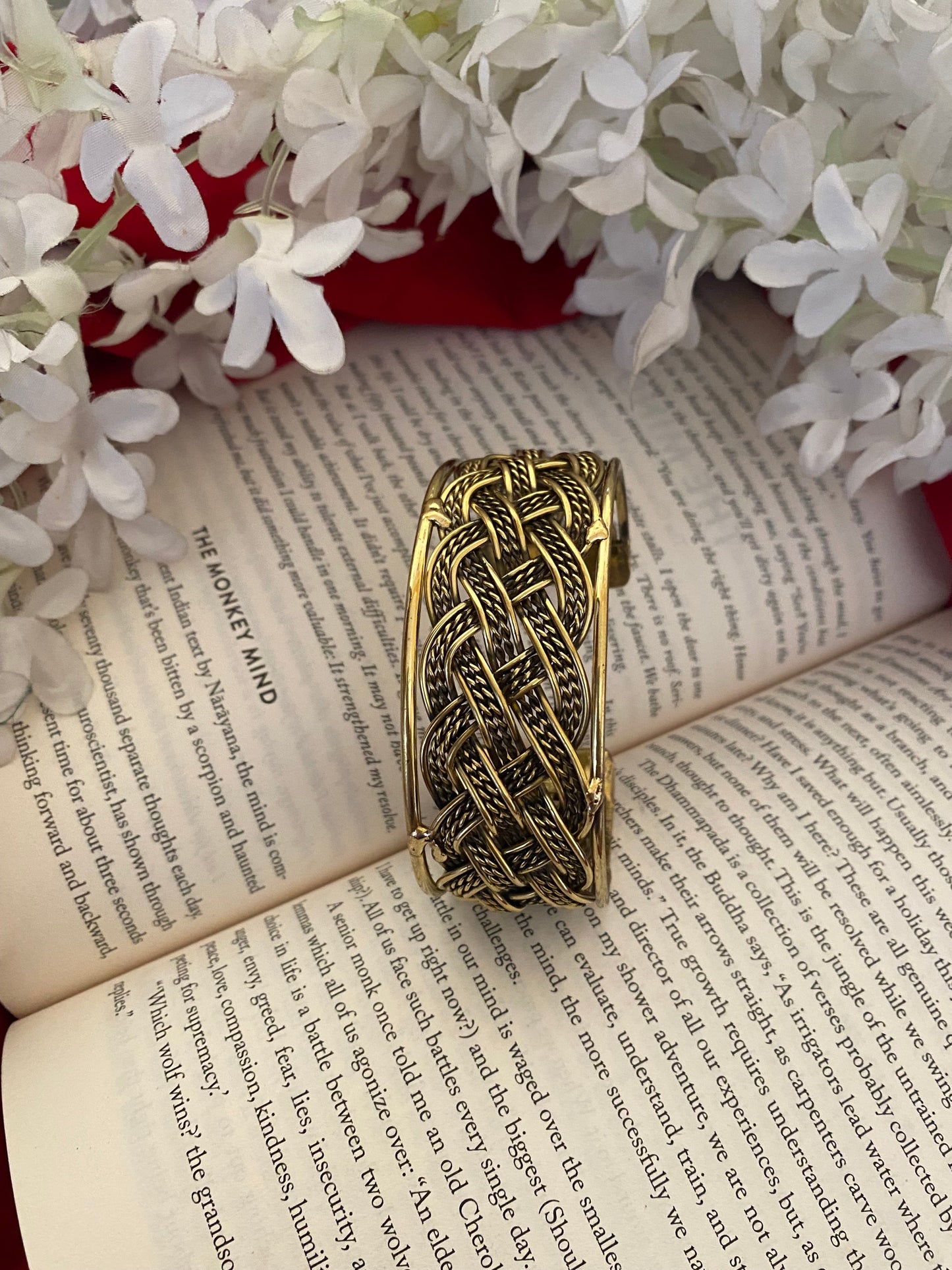 Aakruti Kada Gehnacollections