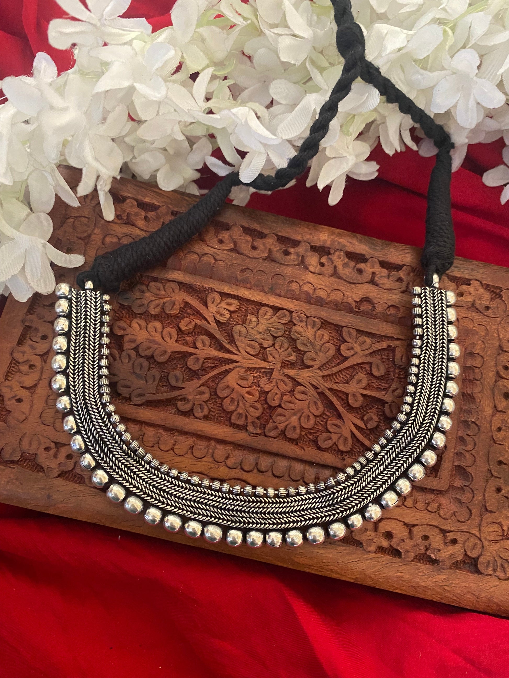 ISHAAN CHOKER Gehnacollections