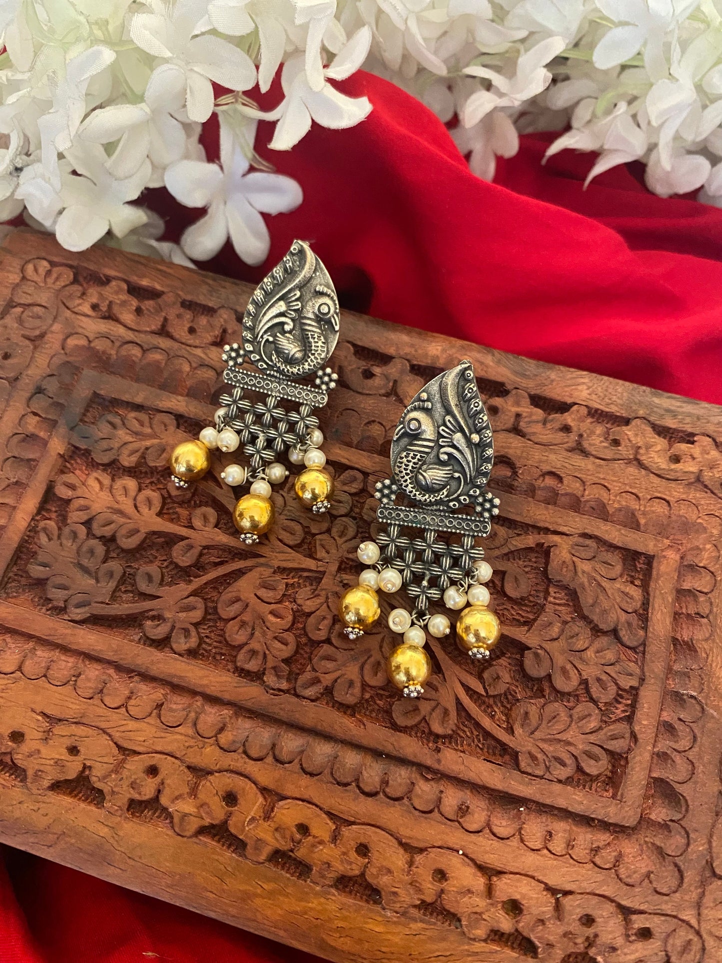 NIYA EARRINGS Gehnacollections