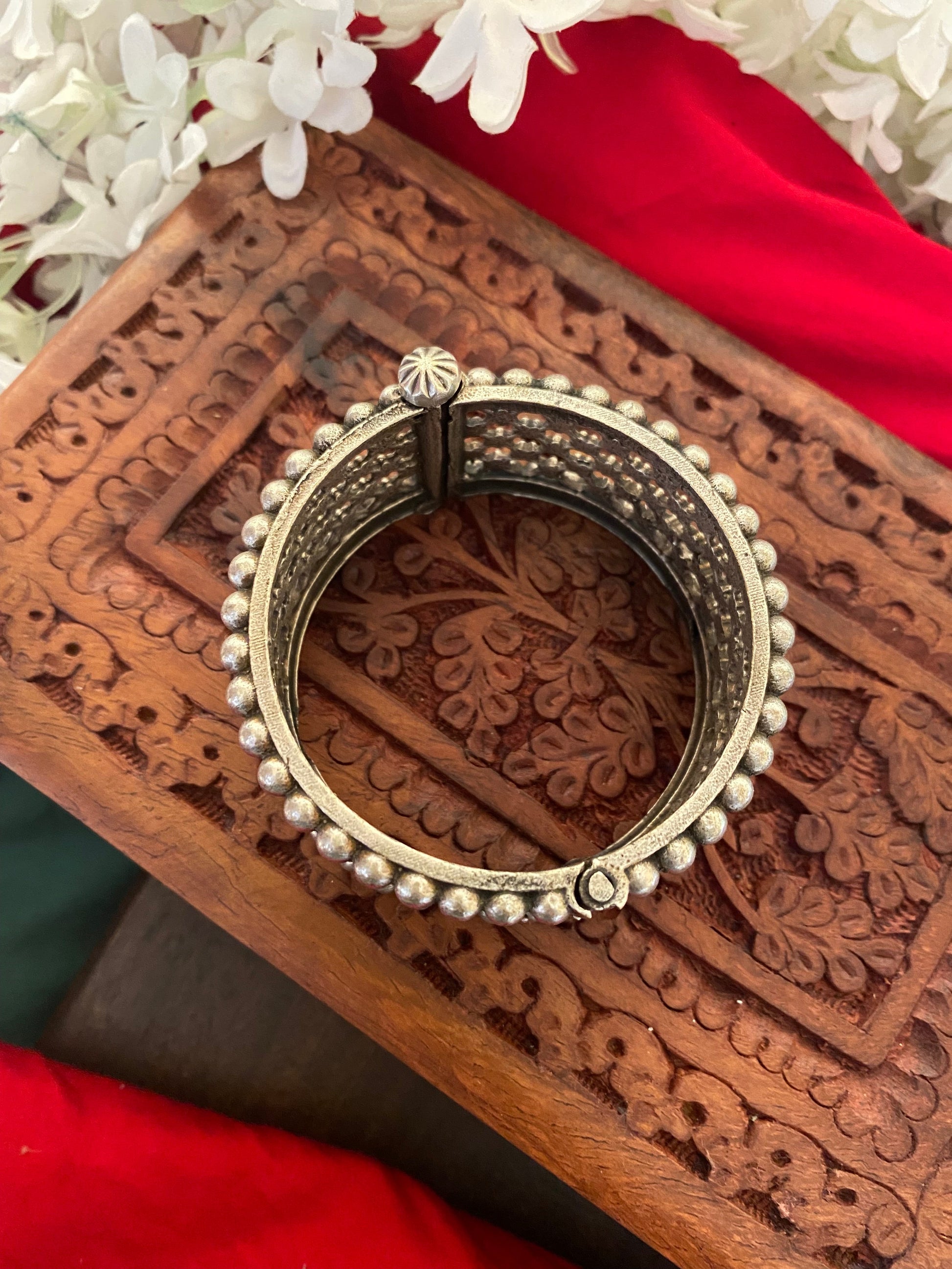 JAAL KADA Gehnacollections