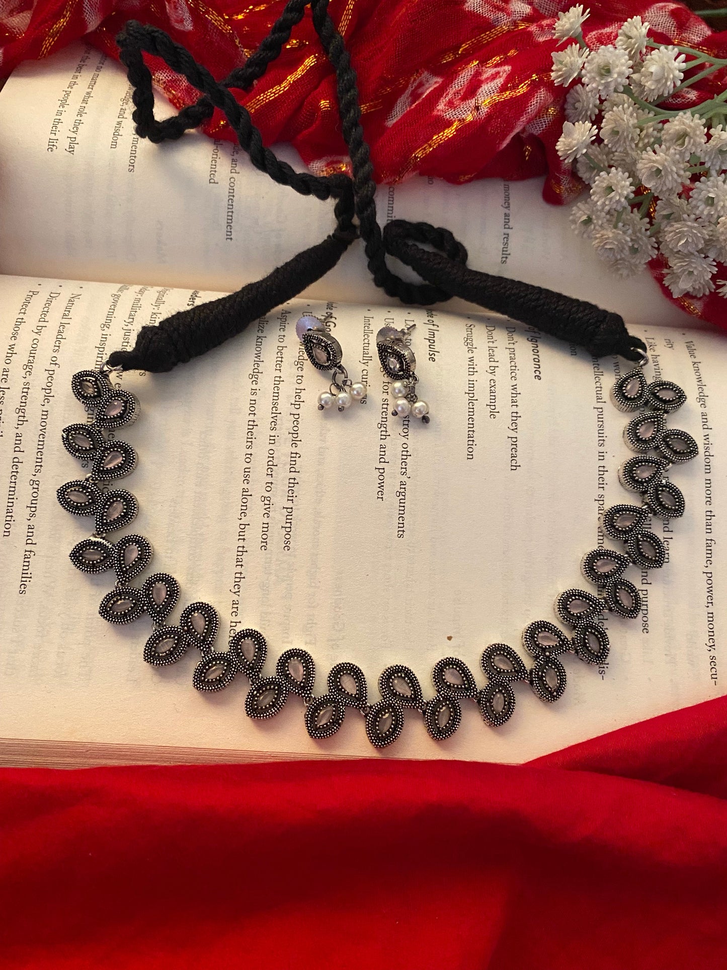 PIYA CHOKER SET Gehnacollections