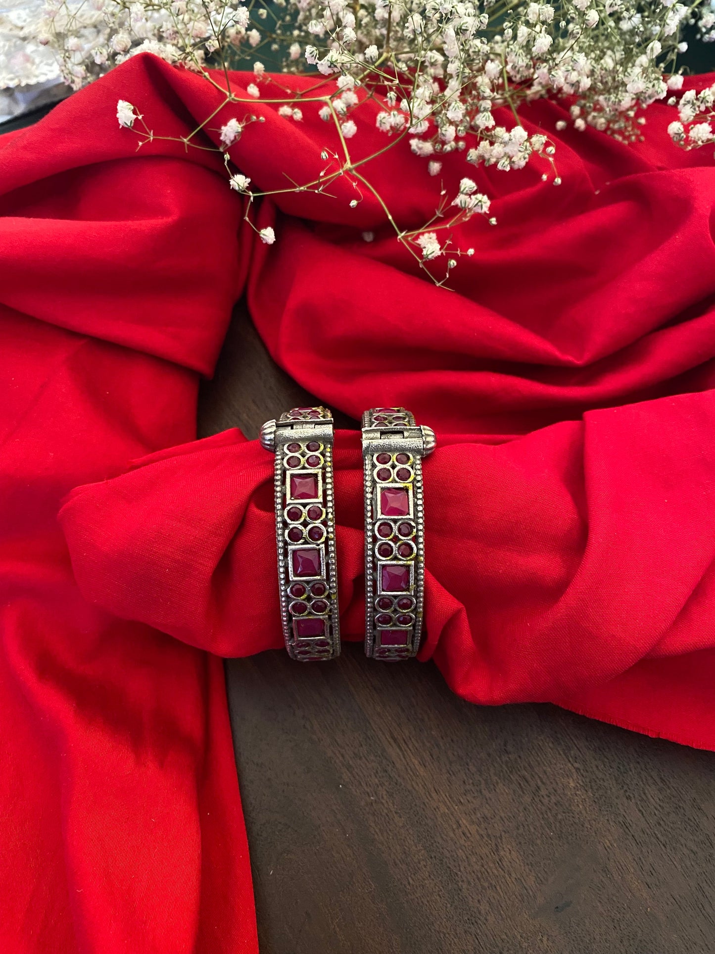 DHAMI STONE KADA Gehnacollections