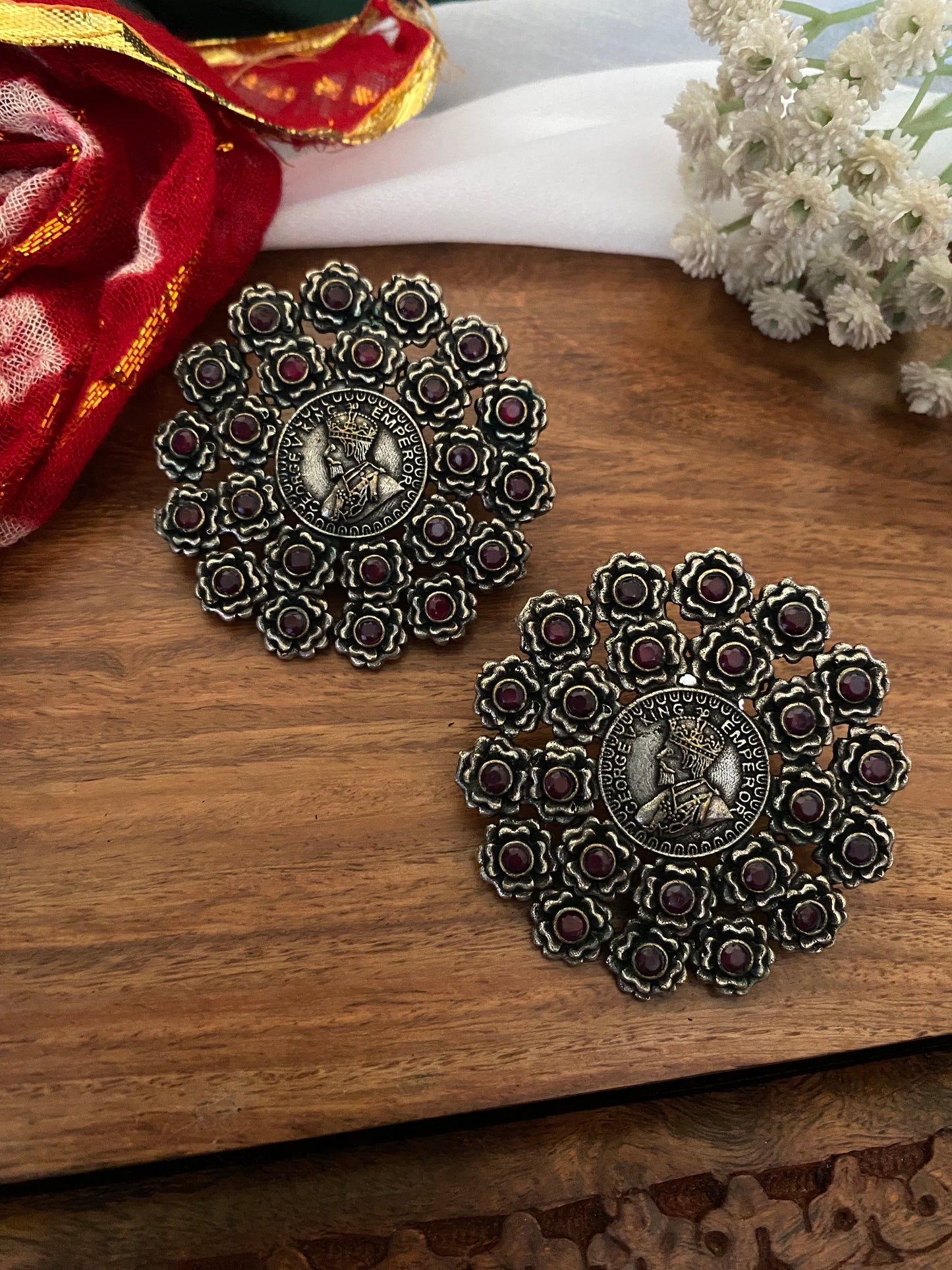 Jumbo Studs