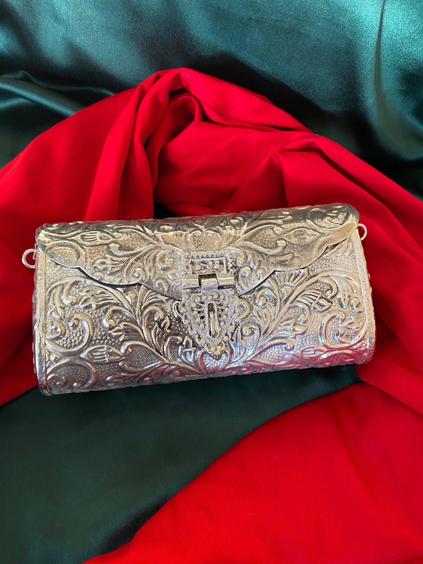 CHANDI BATUA Gehnacollections