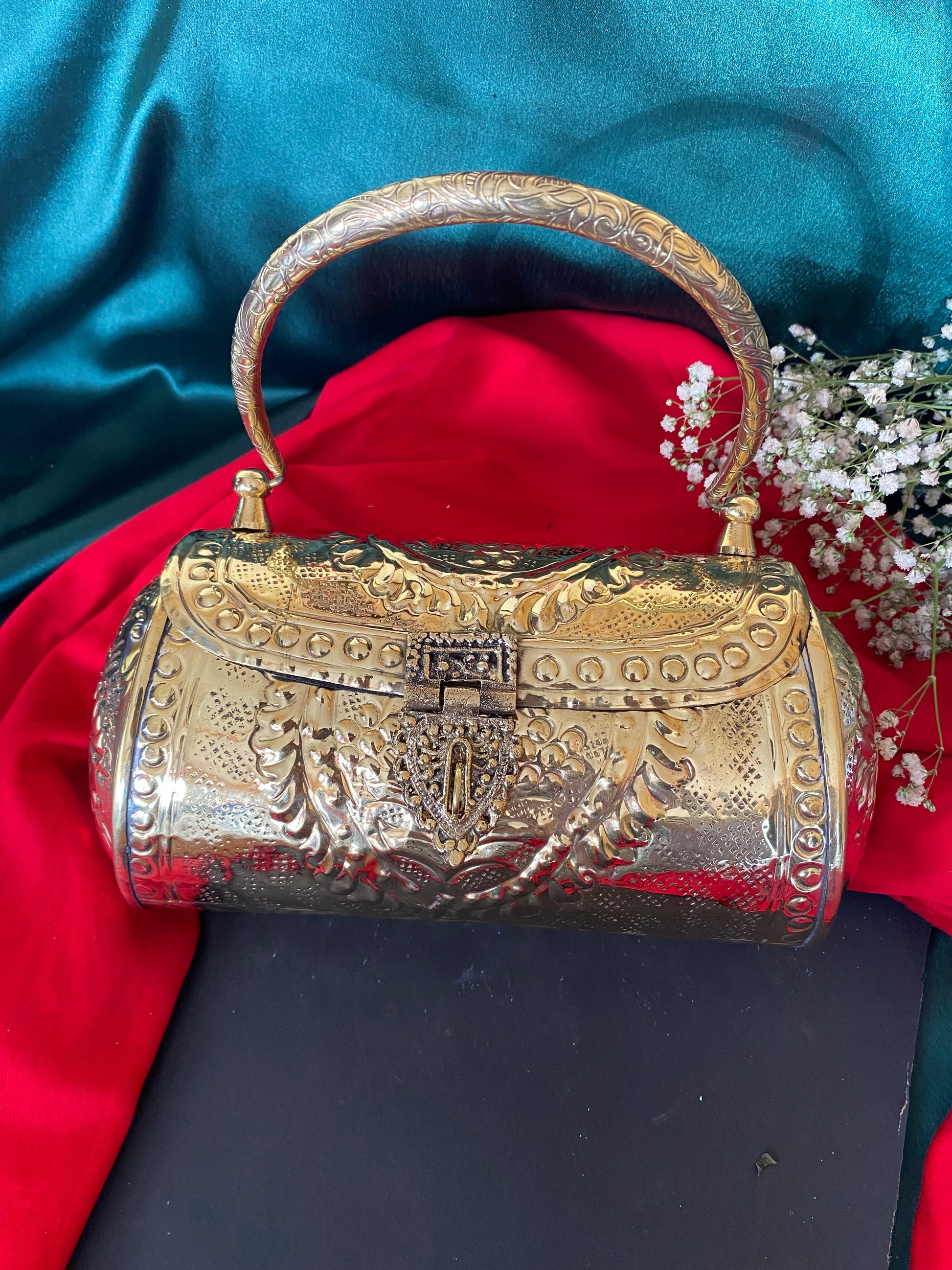 ZUHI JHUMKA Gehnacollections