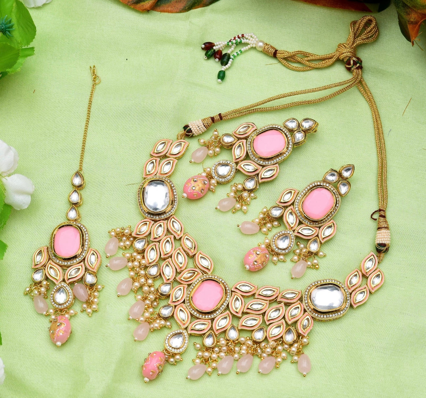 MONIKA KUNDAN NECKLACE SET Gehnacollections