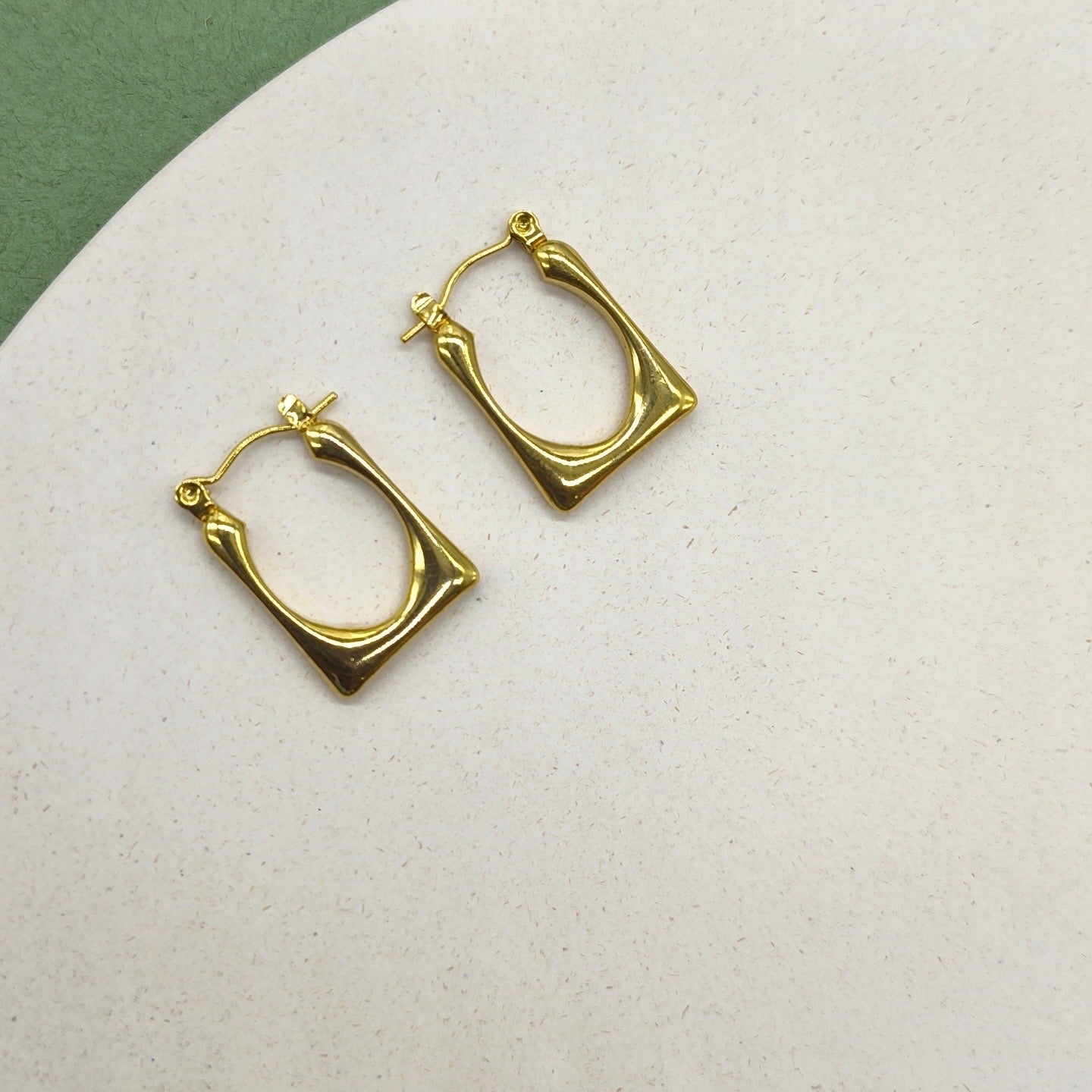 SQUARE ANTI TARNISH HOOPS Gehnacollections