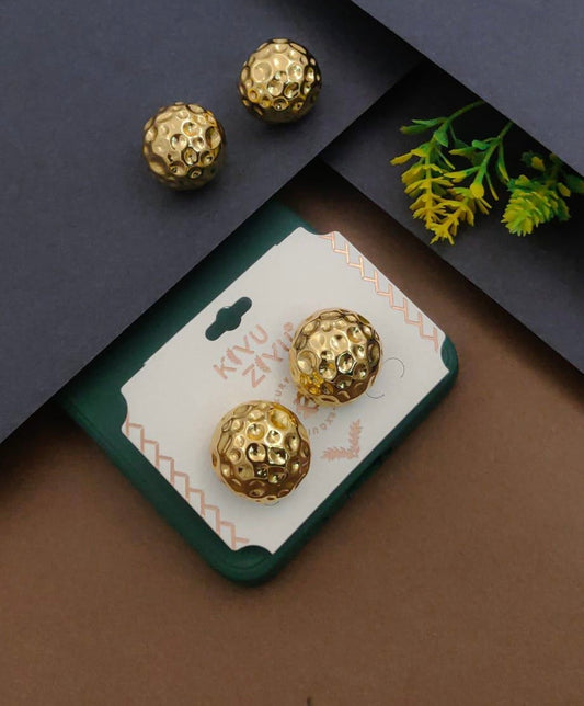 Isla Studs Gehnacollections